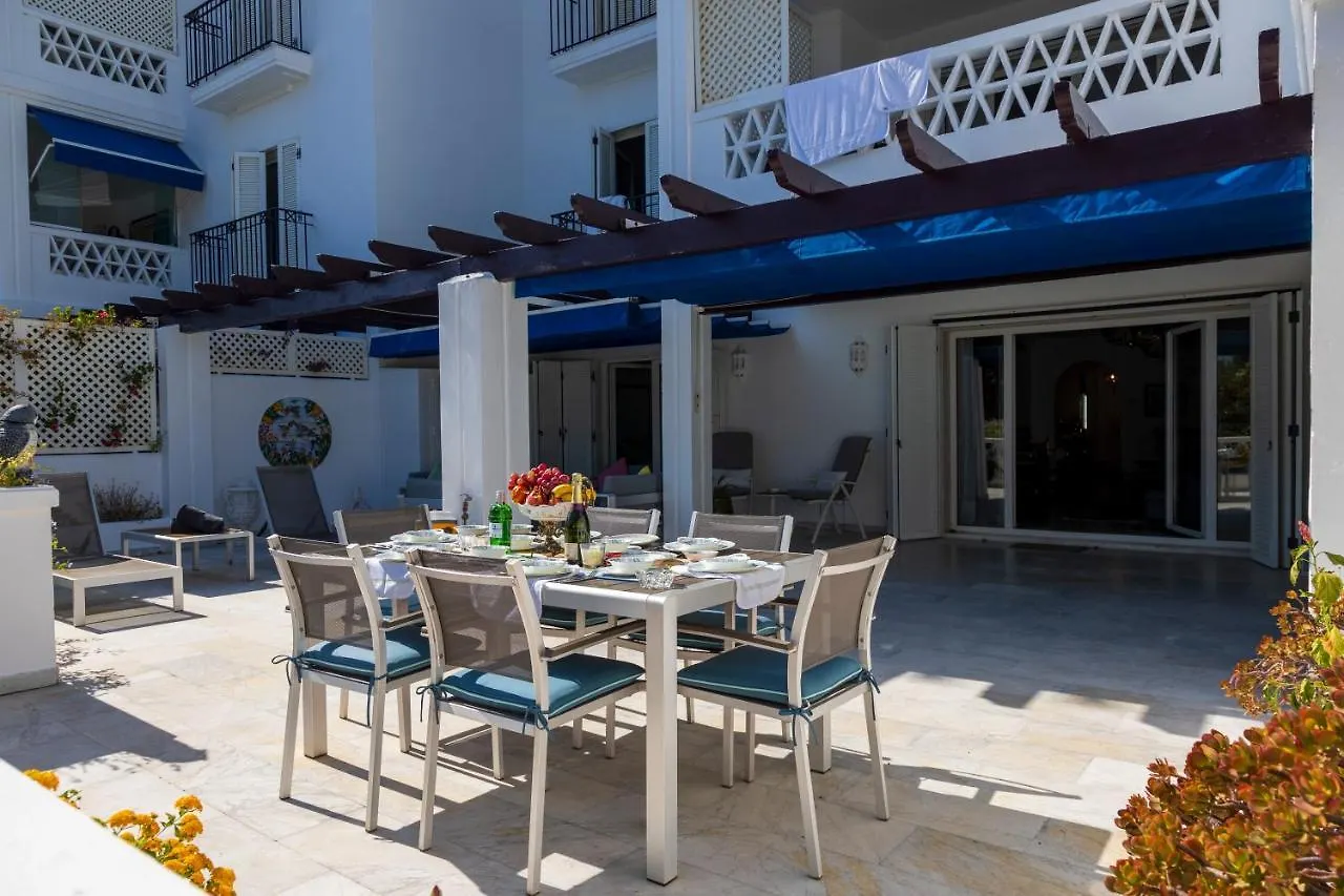 Beachfront Luxury Appartment, Playas Del Duque, Puerto Banus, Marbella 0*,  Spain