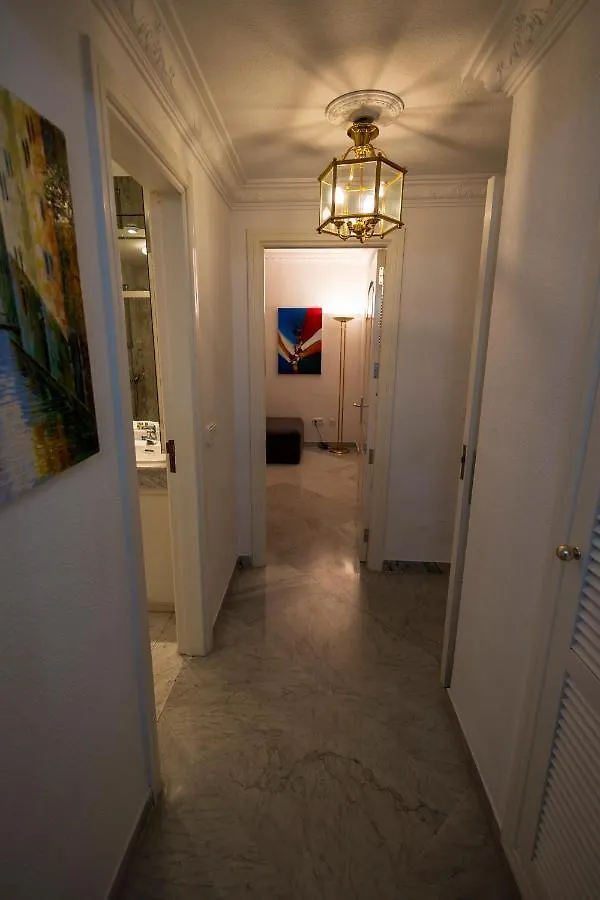Beachfront Luxury Appartment, Playas Del Duque, Puerto Banus, Marbella
