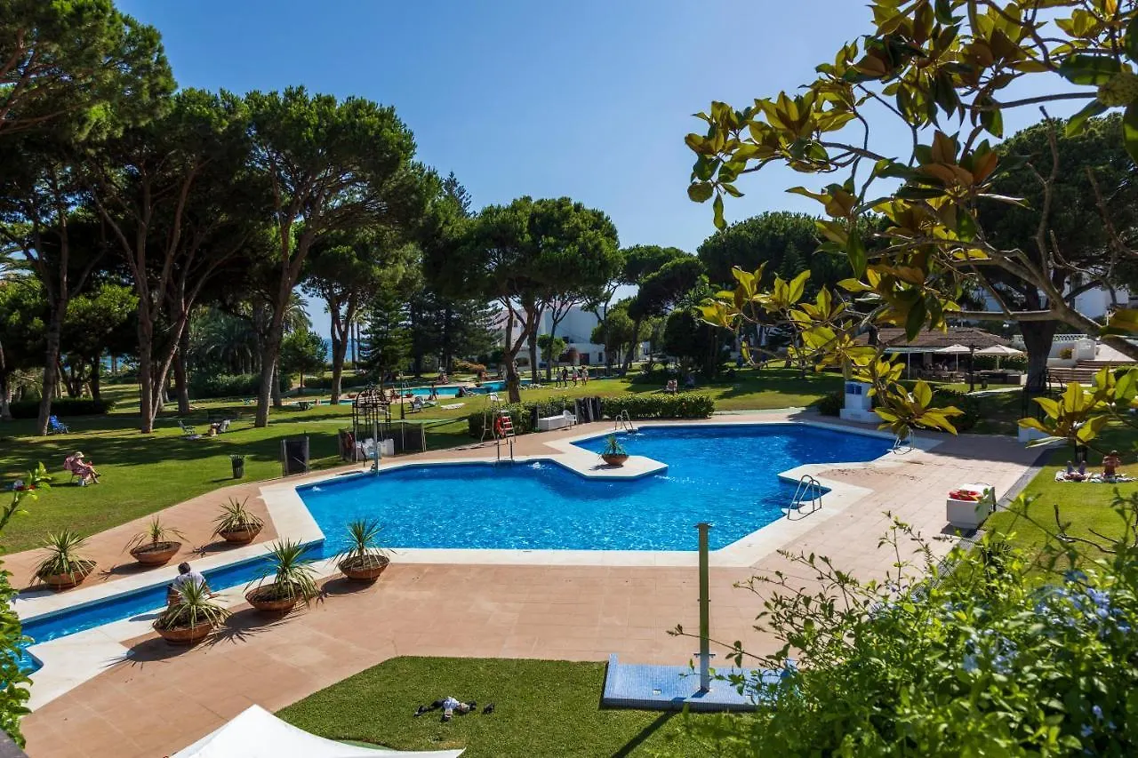 Beachfront Luxury Appartment, Playas Del Duque, Puerto Banus, Marbella Apartment